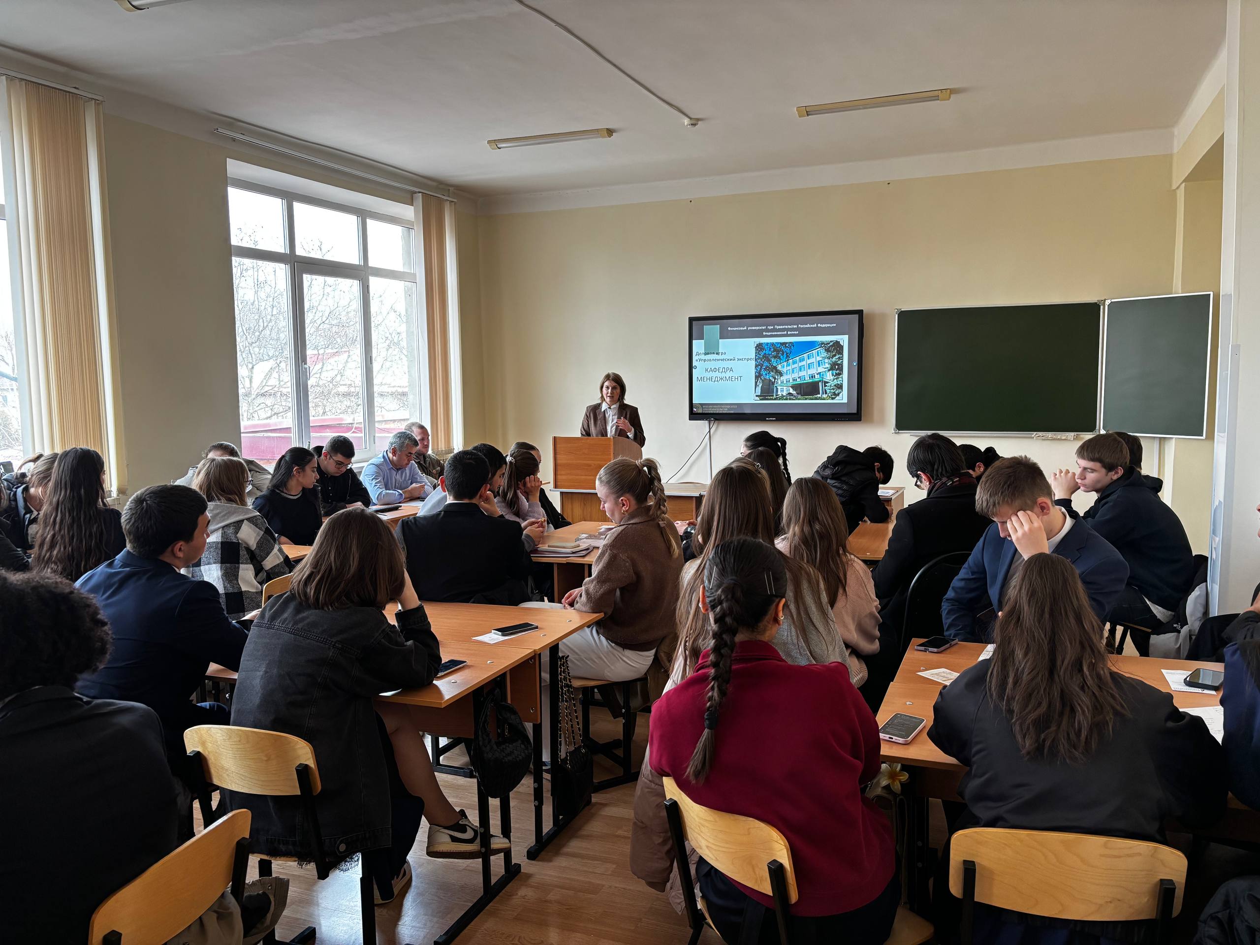 Во Владикавказском филиале Финансового университета прошел День открытых дверей
